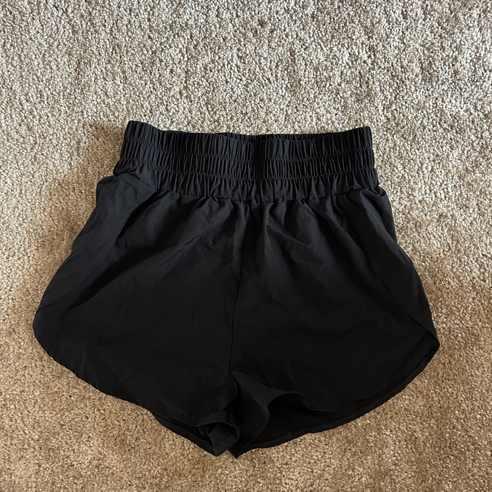 NWOT ATHLETIC SHORTS